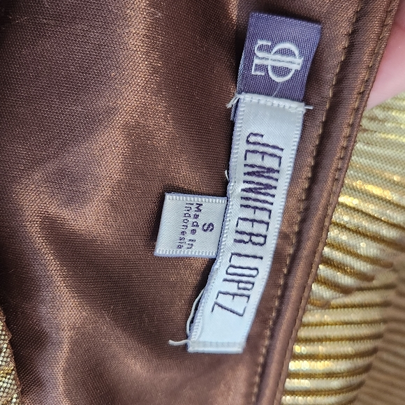 Jennifer Lopez Gold Metallic Bell Sleeve Pleated Blouse Size Small - Picture 9 of 9